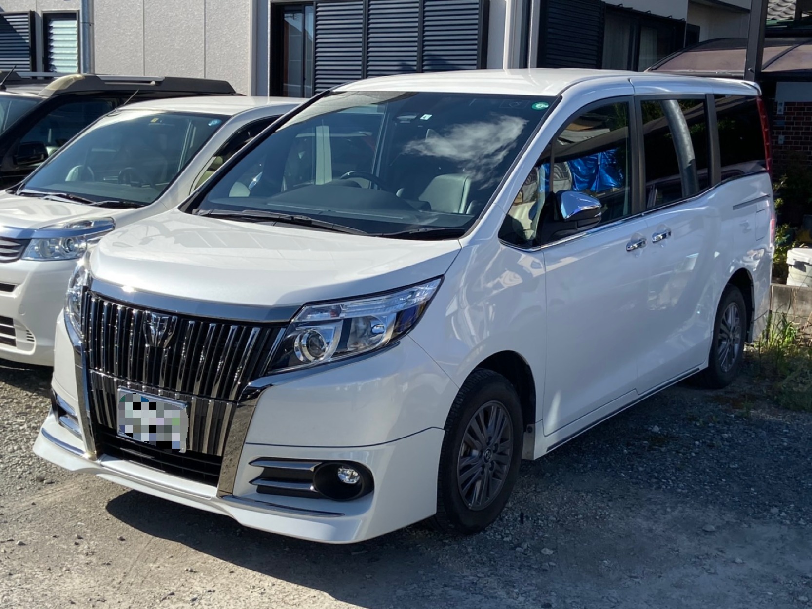 エスクァイア トヨタ 平成29年 熊本で車買取ならチェレステ エスクァイア トヨタ 平成29年 熊本で車買取ならチェレステ